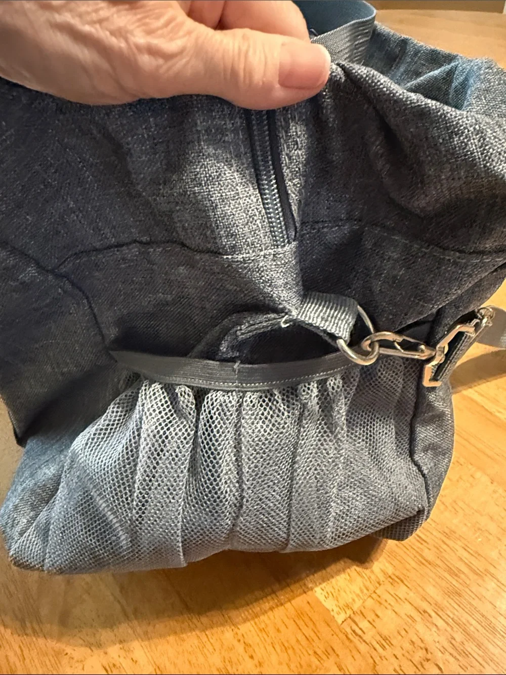 Men's Gray Duffel Bag - Weekend & Gym